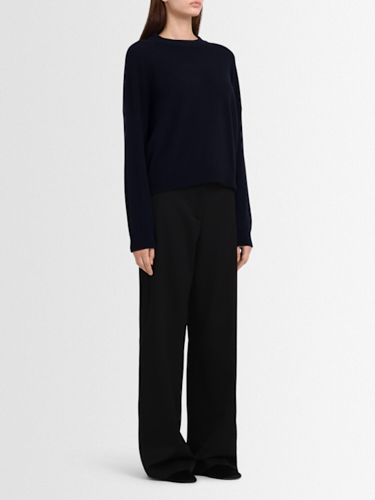 Annagreta: Pullover aus Wollstrick „Dalia“