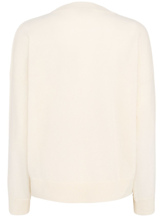 Annagreta: Pullover aus Wollstrick „Dalia“