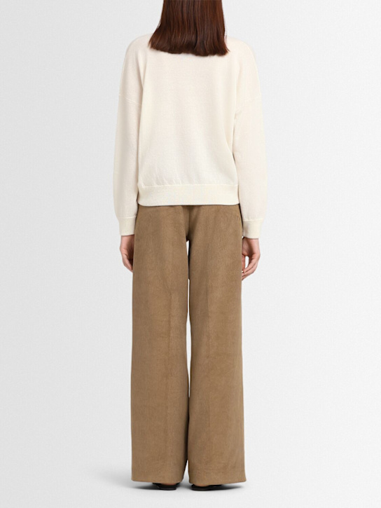 Annagreta: Pullover aus Wollstrick „Dalia“