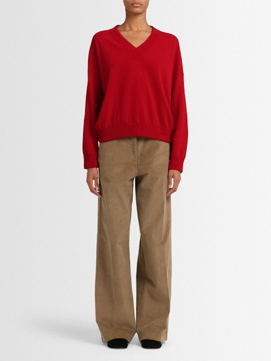 Annagreta - Evelyn wool knit V-neck sweater