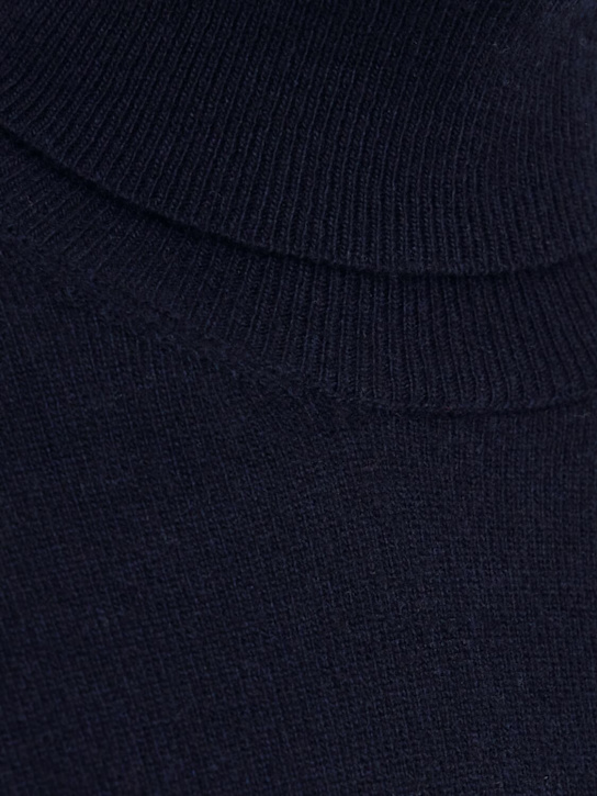 Annagreta: Pull-over col roulé en maille de laine Flaminia