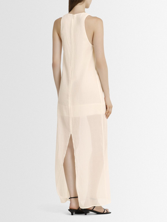 Toteme: Robe longue en coton mélangé froissé