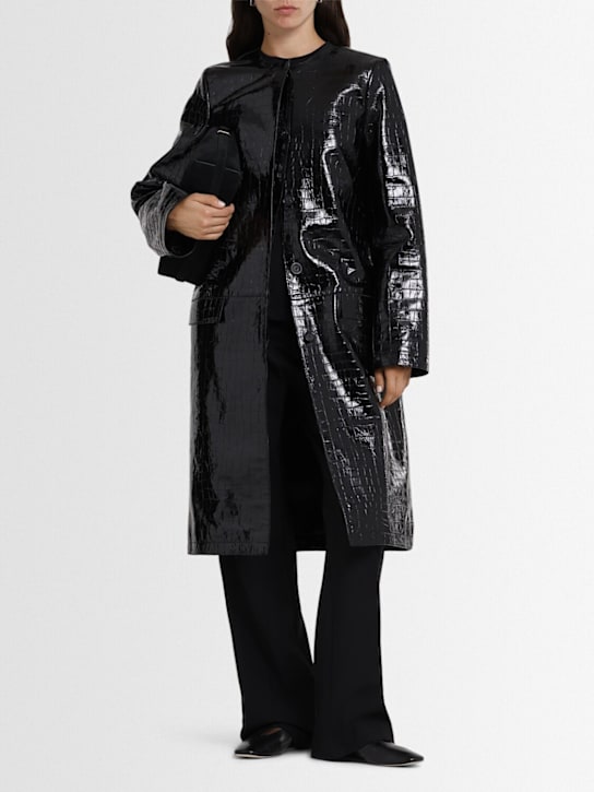 Toteme - Manteau en cuir embossé crocodile