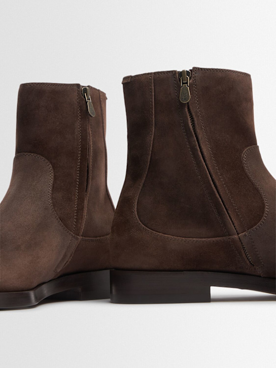 Brunello Cucinelli: Stiefel aus Wildleder