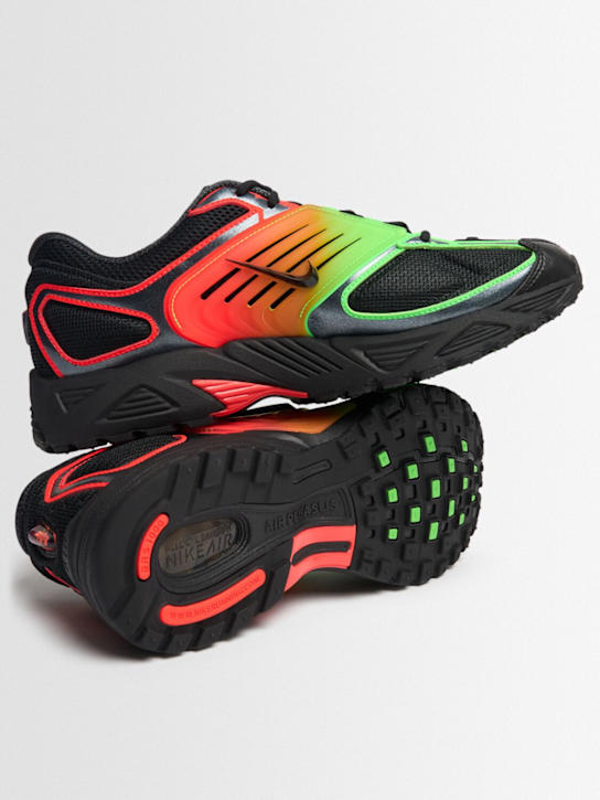 Nike: Sneakers Air Pegasus Wave SE