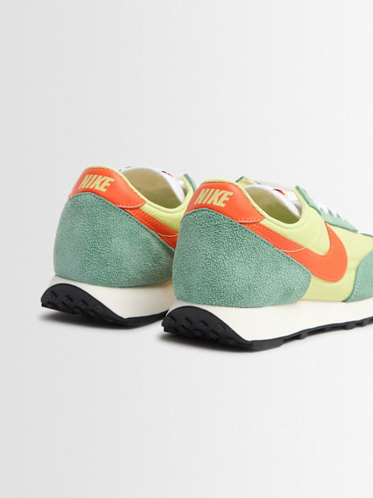 Nike: Sneakers Daybreak SP