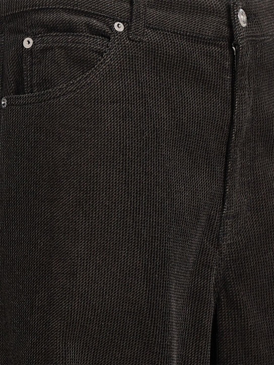 Our Legacy: Weit geschnittene Cordhose