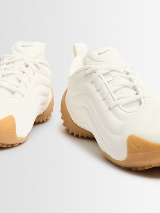 Nike - Sneakers Astra Ultra