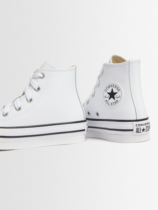 Converse: Sneakers aus Leder "Chuck Taylor"