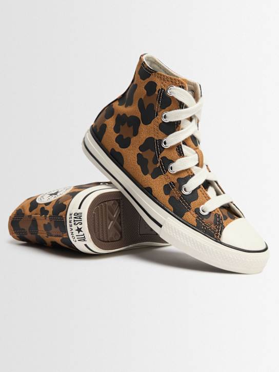 Converse: Baskets en toile Chuck Taylor