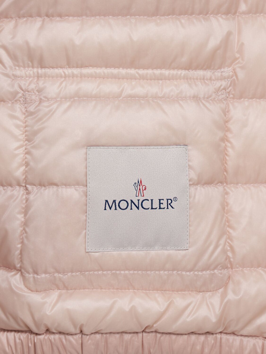 Moncler: Lans nylon down jacket