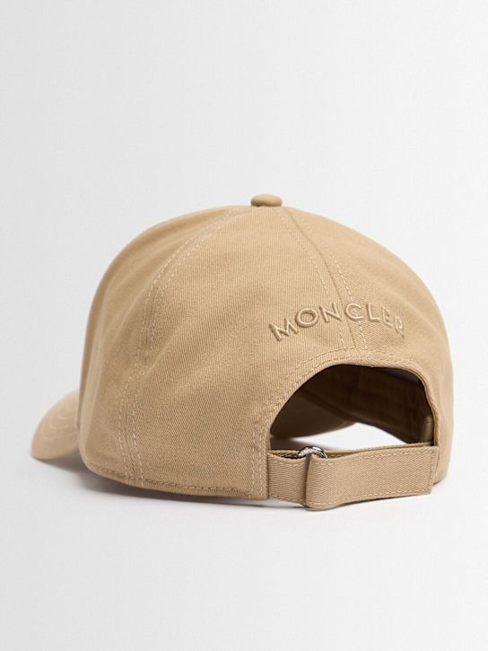 Moncler: Logo cotton gabardine baseball cap