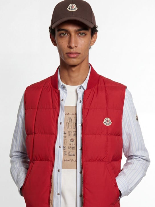Moncler: Logo cotton gabardine baseball cap