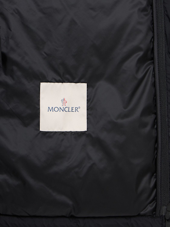Moncler: Selves nylon down jacket