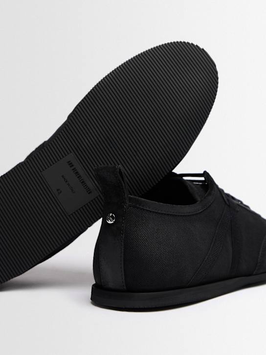 Ann Demeulemeester: Weiche Low-Top-Boxschuhe „Siru“