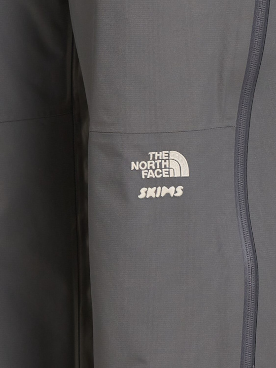 The North Face: SKIMS taped seam pants