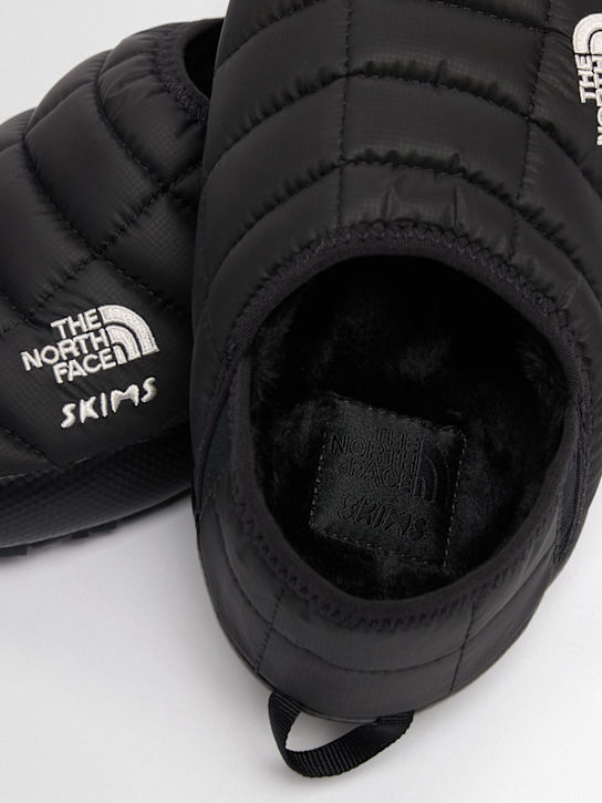 The North Face: SKIMS Thermoball Traction mules