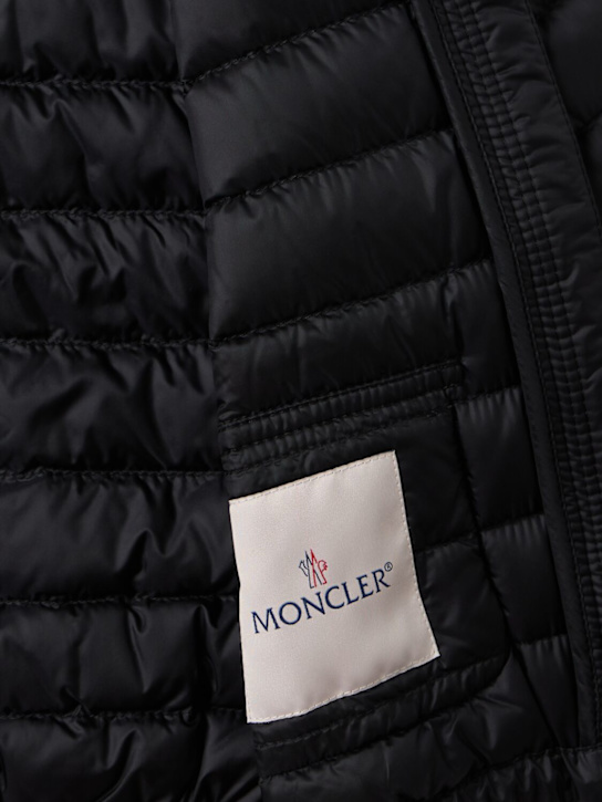 Moncler: Lans nylon down jacket