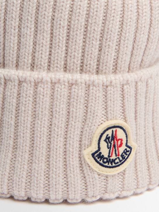Moncler: Virgin wool beanie w/ pom pom