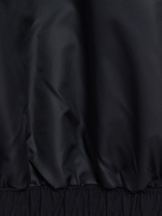 Nike: Hooded lightweight taffeta jacket