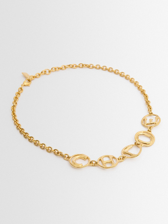 Chloé: Script circle logo necklace
