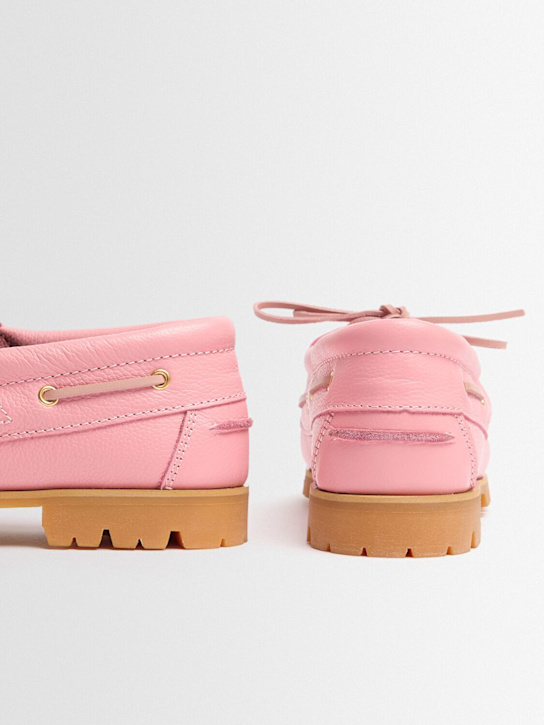 VINNY'S: Aztec boat shoes