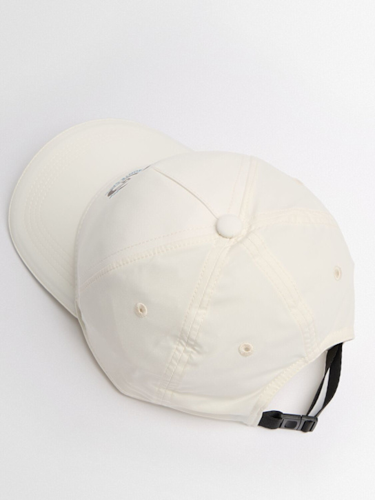 Sergio Tacchini: LVR Cascata cap