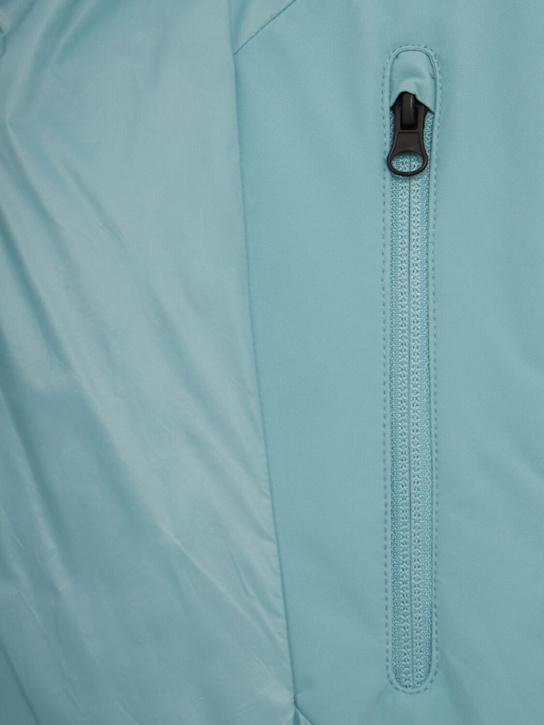 OUTHERE: Vesty tech vest