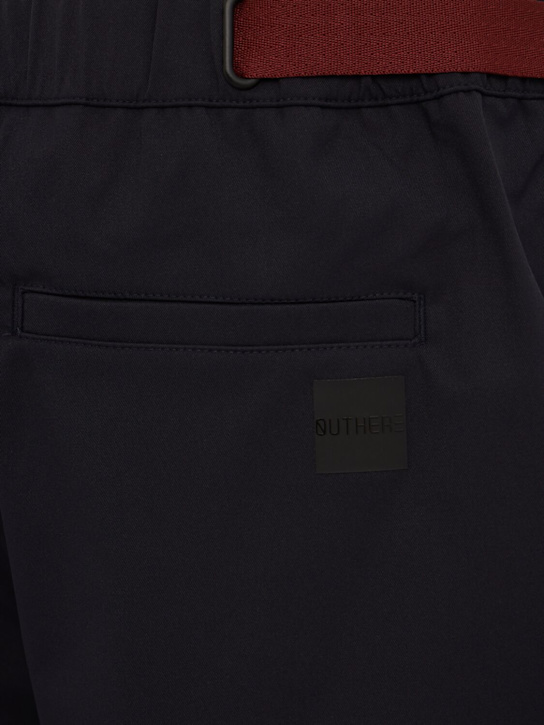 OUTHERE: Reve tech Bermuda shorts
