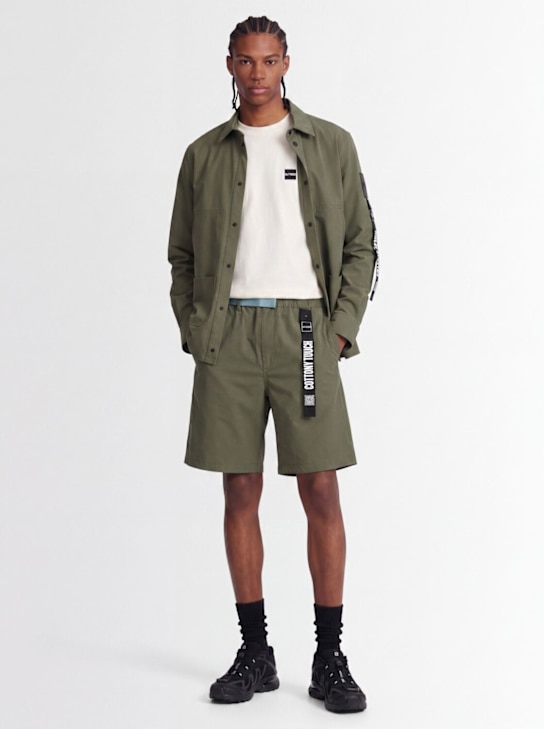 OUTHERE: Reve tech Bermuda shorts