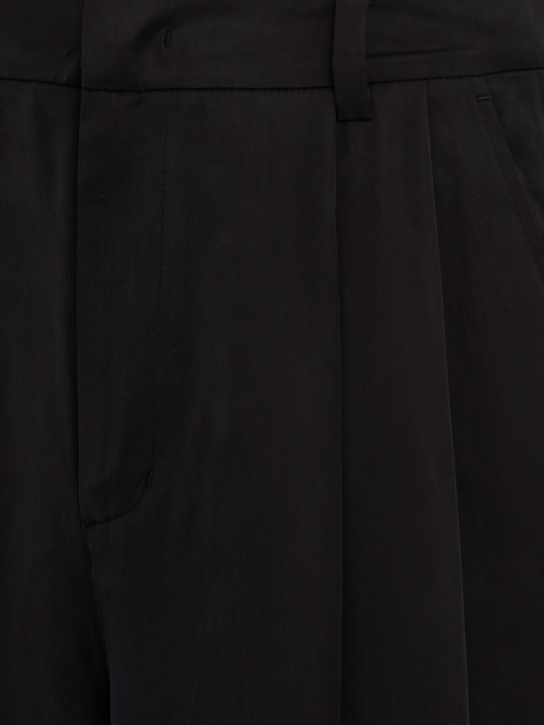 AMOMENTO: Two-tuck cupro wide pants