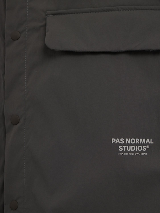 PAS NORMAL: Light tech relaxed fit shirt