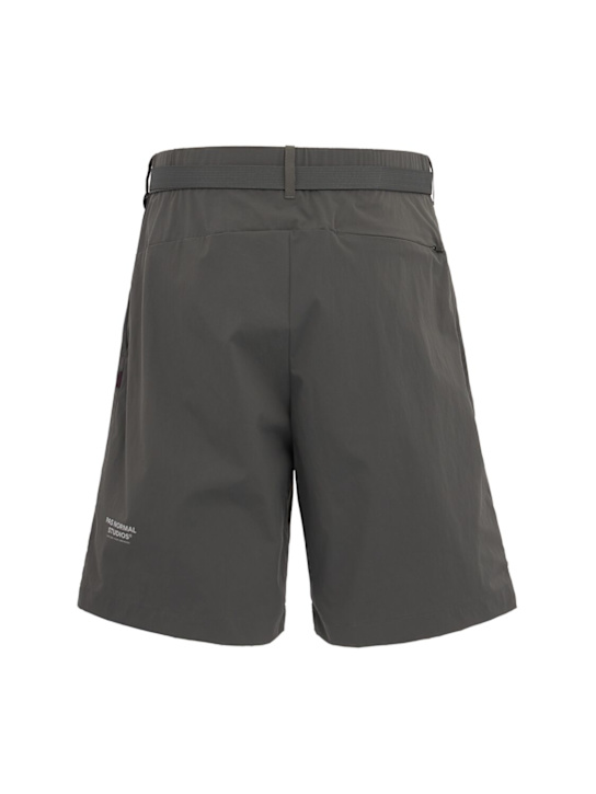 PAS NORMAL: Relaxed fit light tech shorts
