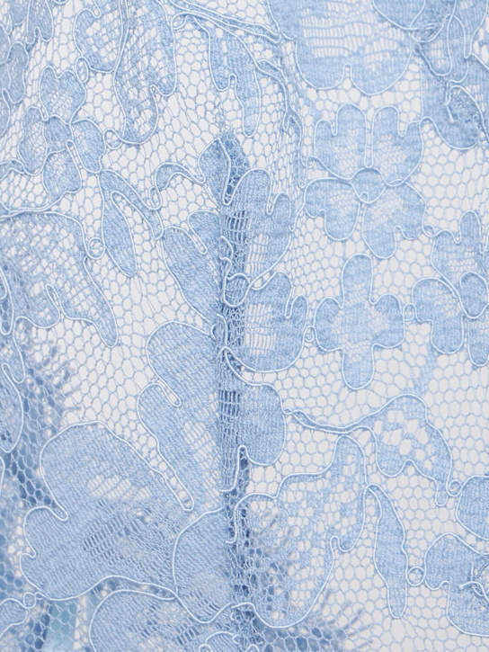 ROWEN ROSE: V-neck lace bodysuit