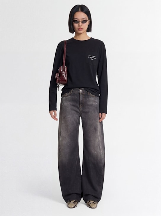 Acne Studios: Camiseta de algodón orgánico con manga larga