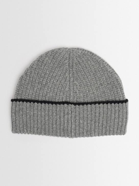 Chloé: Encouer heart rib knit knit beanie
