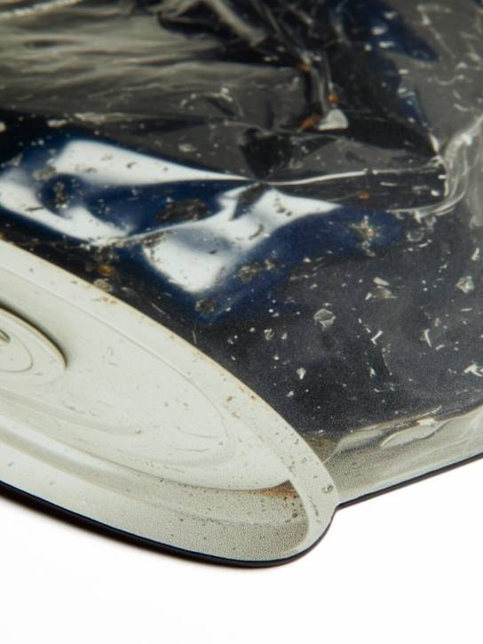 FIGURE DECORATIVE: Rubbish placemat