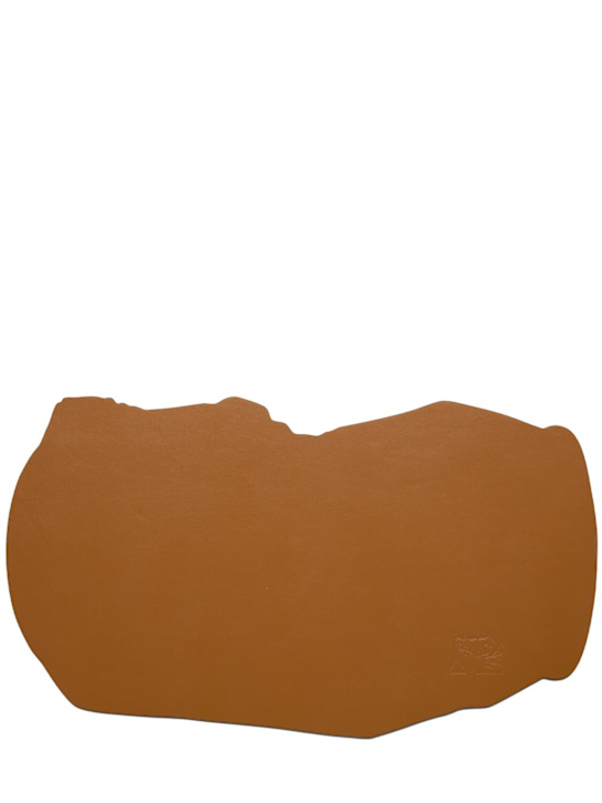 FIGURE DECORATIVE: Rubbish placemat