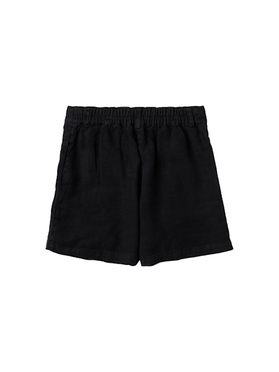 The New Society: Linen shorts