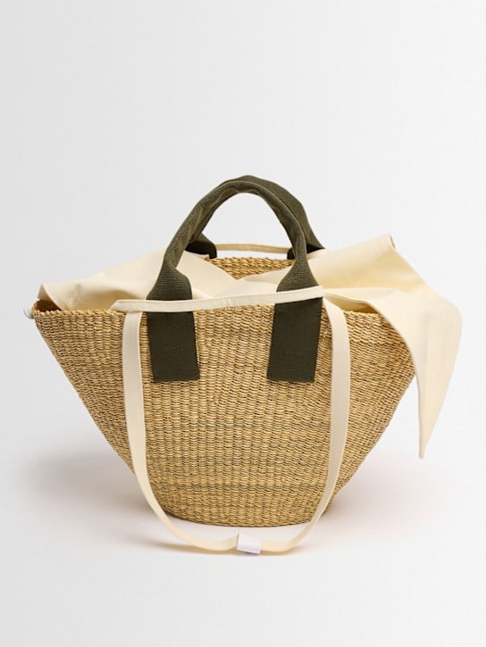 MUUÑ: Abou raffia effect top handle bag