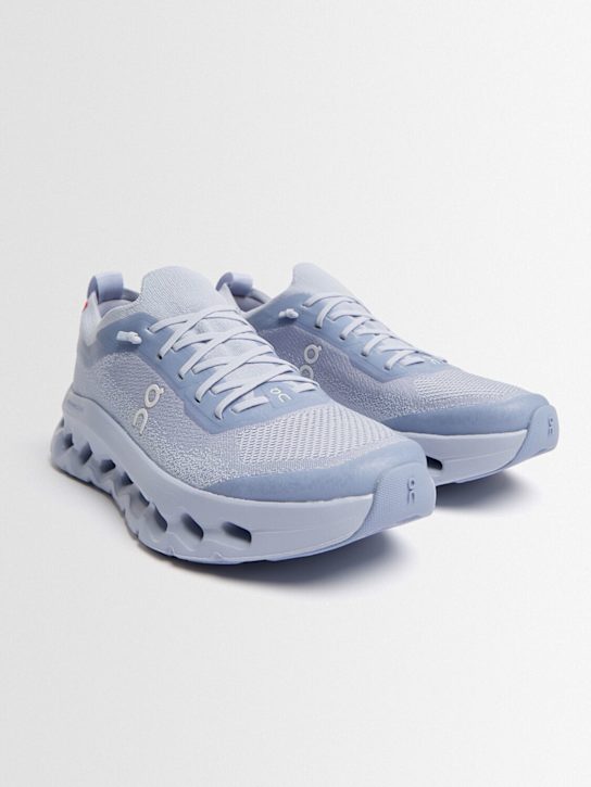 On - Cloudtilt Moon sneakers