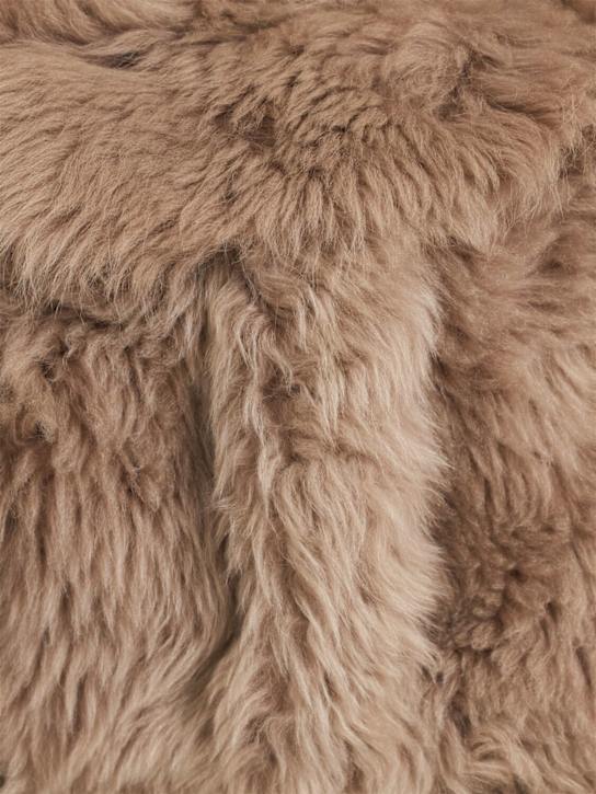 THE MANNEI: Short shearling jacket