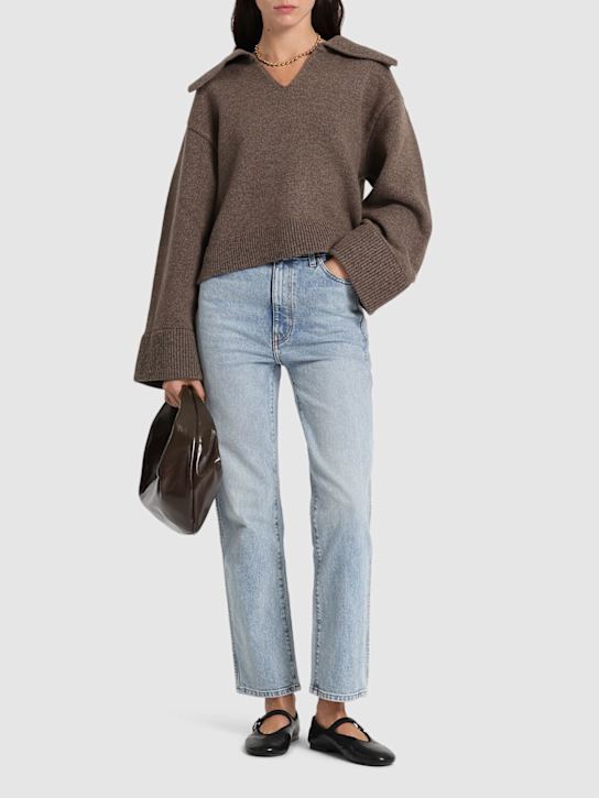 Khaite: Jeans rectos de algodón