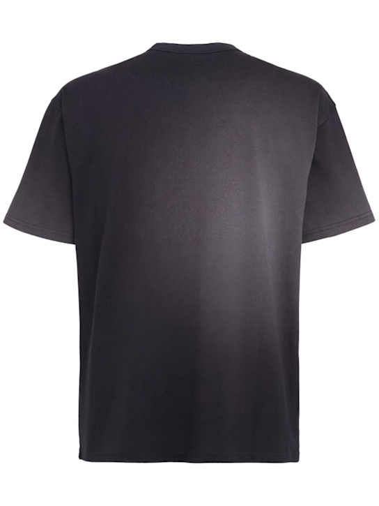 Nike: Premium Essentials tee