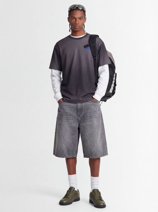 Nike - Premium Essentials tee