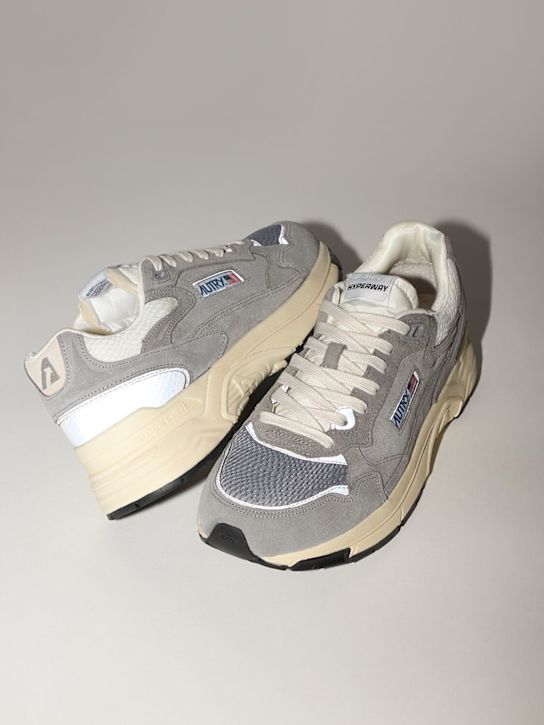 Autry: Hyperway low sneakers