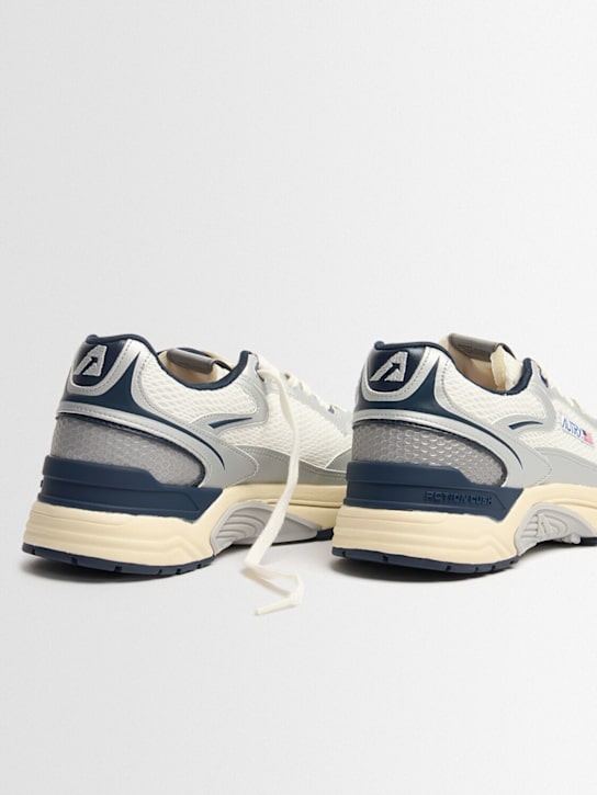 Autry: Hyperway low sneakers