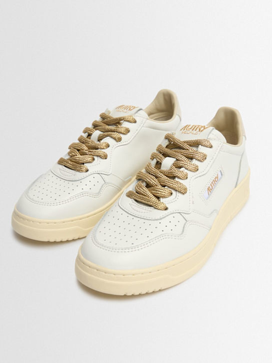 Autry: Sneakers Medalist Low