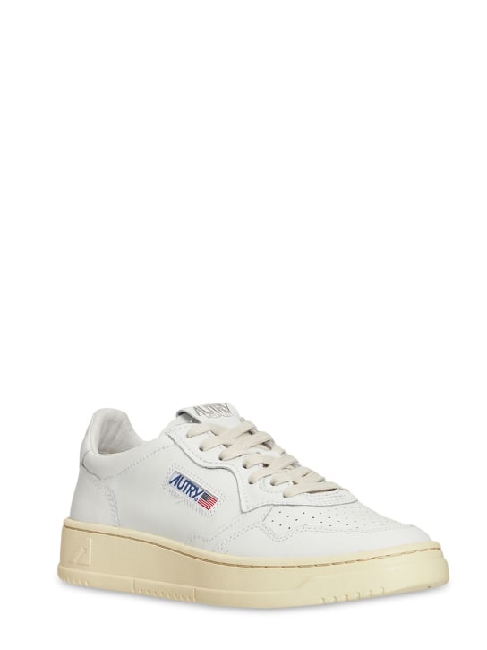 Autry: Sneakers "Medalist"