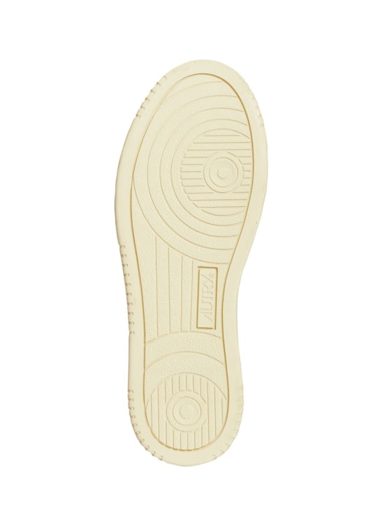 Autry: Sneakers "Medalist"